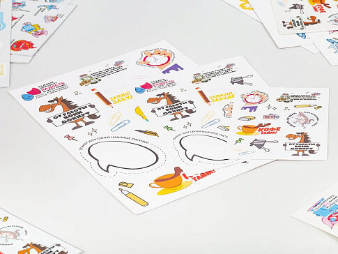 Наклейки ПВХ Sticker Pack на заказ, S