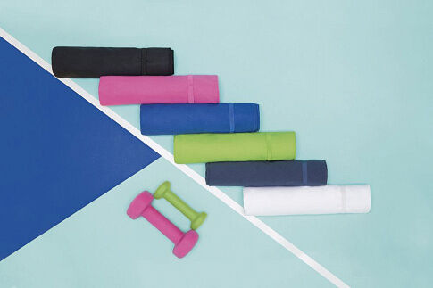 Спортивное полотенце Atoll Medium, черное