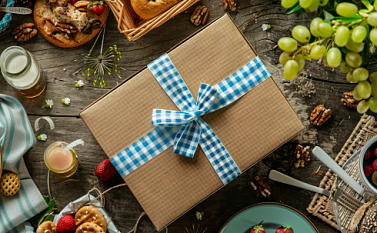 Гастрономические подарки: откуда появилась традиция дарить еду?