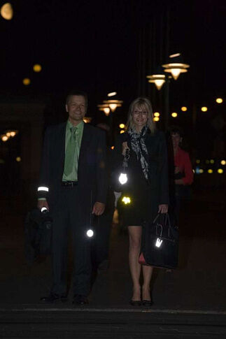 Пешеходный светоотражатель «Сердце», красный