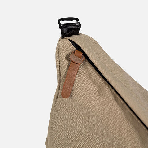 Косметичка дорожная XS01, бежевая