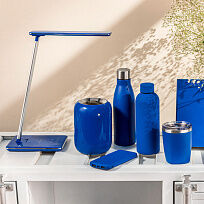 Настольная лампа c беспроводной зарядкой Lumos Ultramarine, синяя